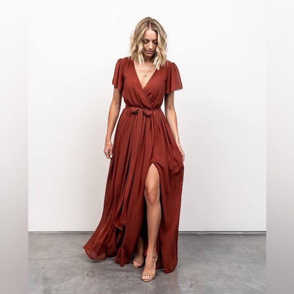 Elegant Rust Maxi Dress